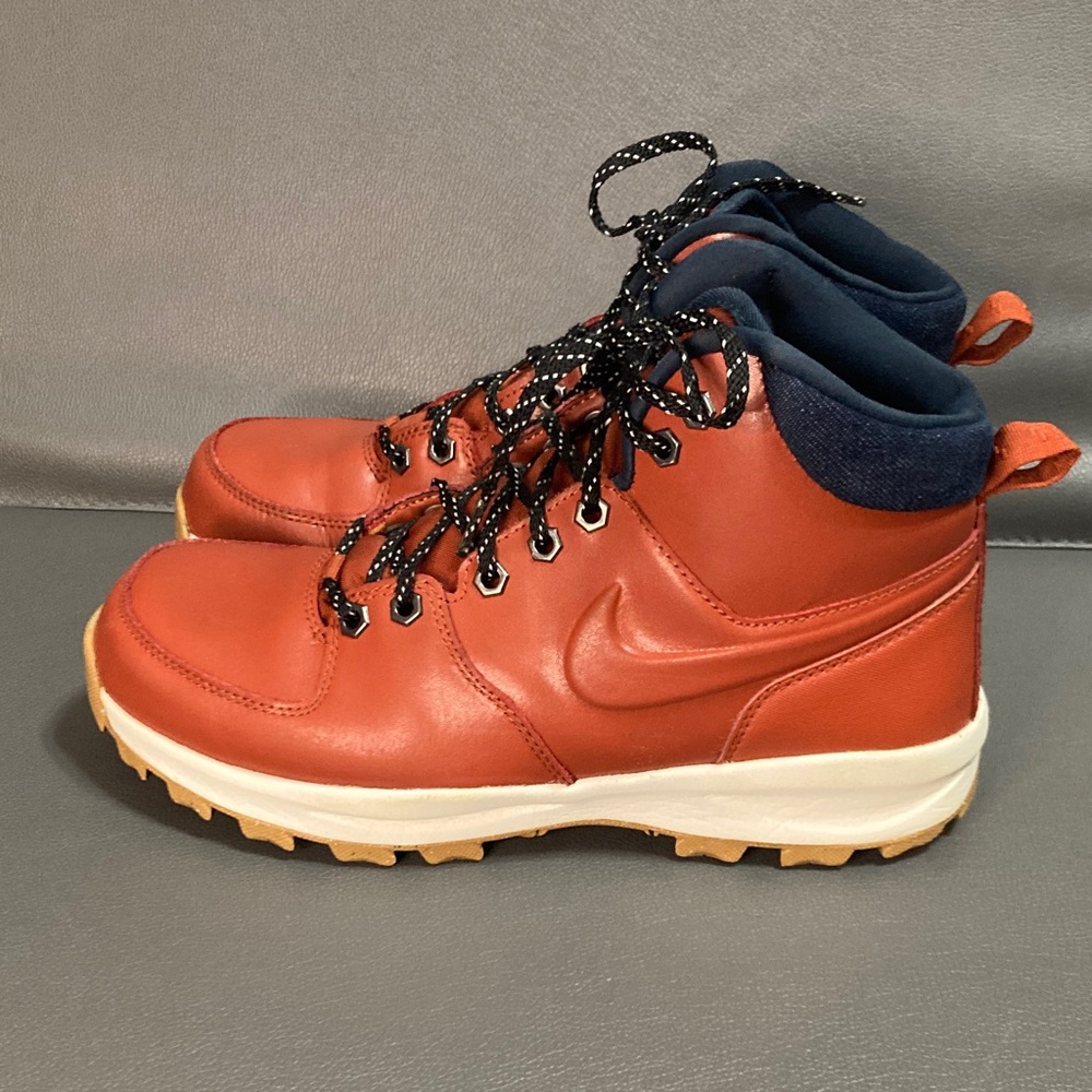 Nike Manoa Leather SE Boots Rugged Orange Denim Gum men's 8